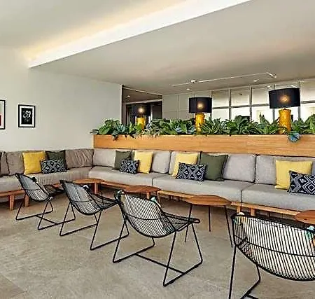 Hoposa & Villaconcha Hotel 4*